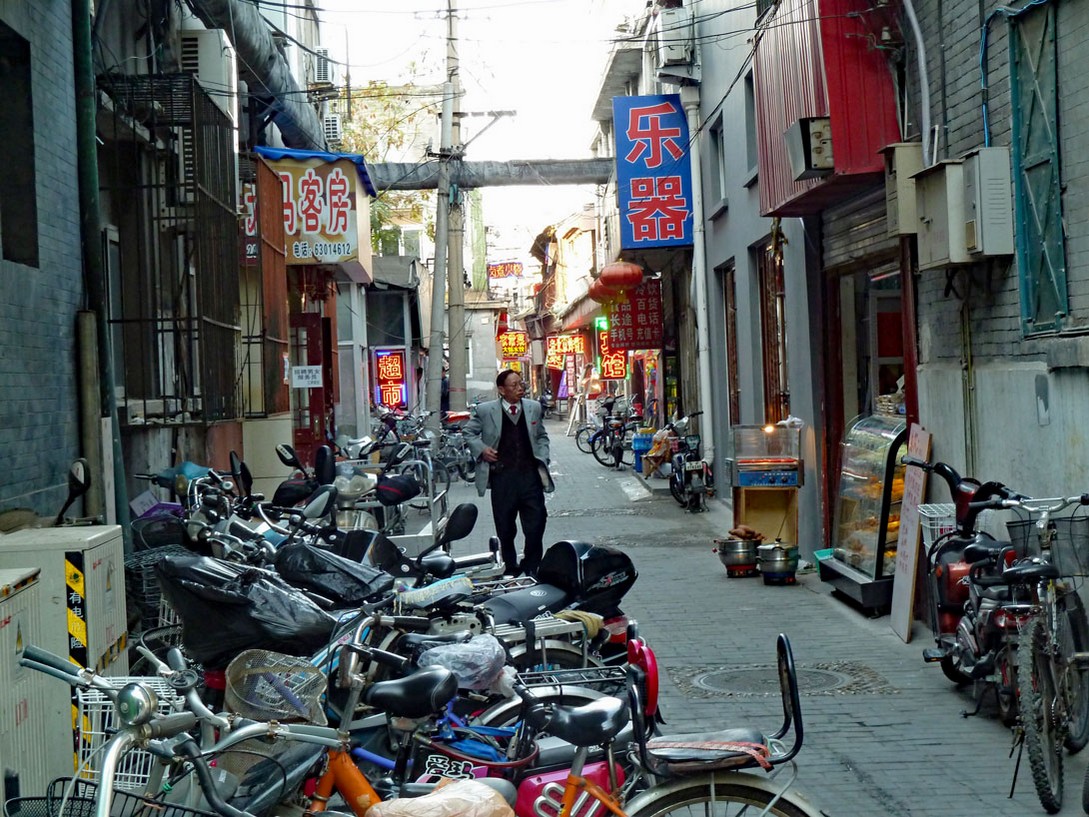 Altstadtgasse mit Restaurants in Beijing
