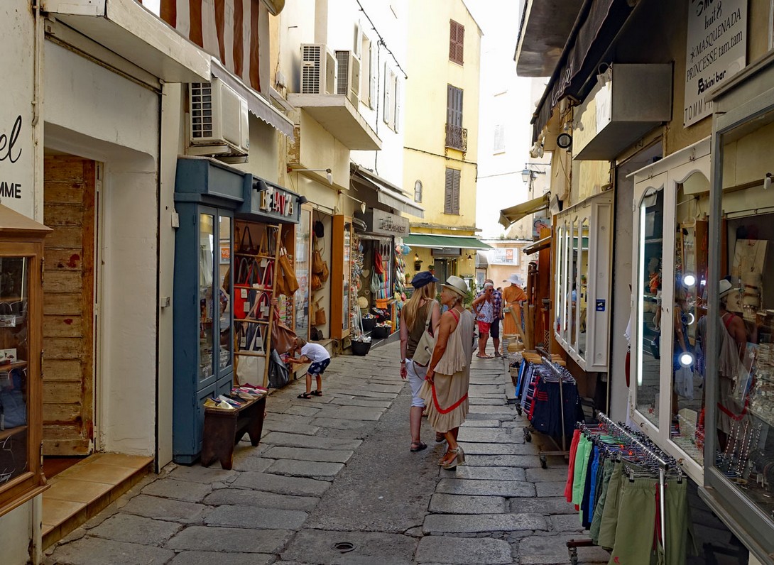 Gasse in Calvi