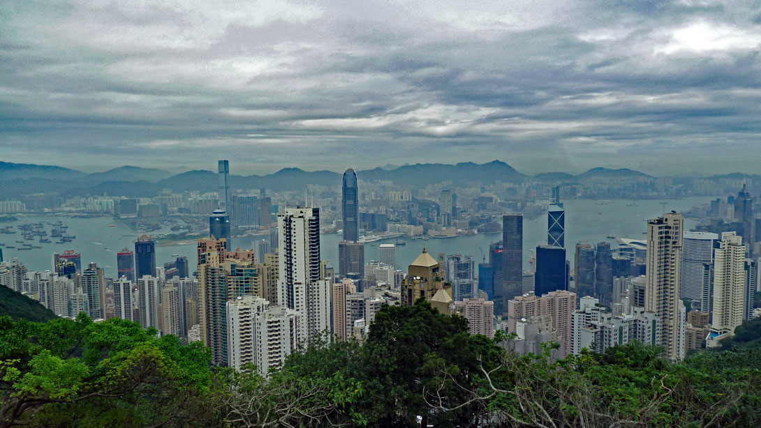 Der Blick vom Victoria Peak auf Kowloon ist beeindruckend