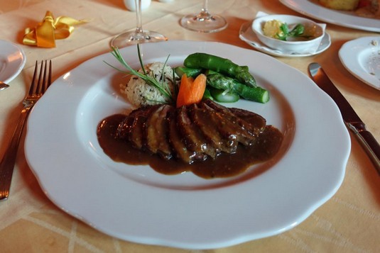 Entenbrust im Restaurant La Perla