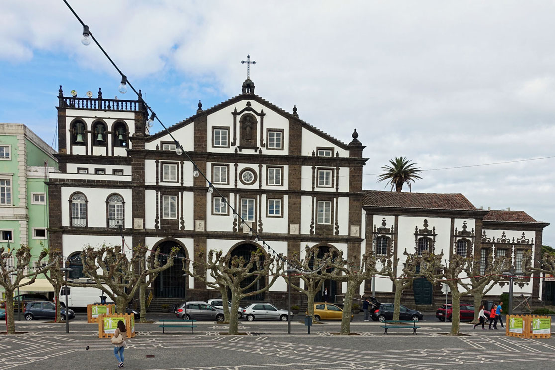 Hausfassade in Ponta Delgada