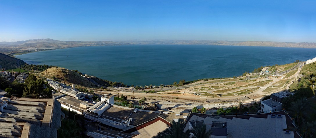 Panoramaaufnahme vom See Genezerath